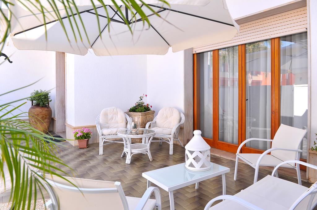 Lu Puzzu Luengu B&B Leverano Ngoại thất bức ảnh